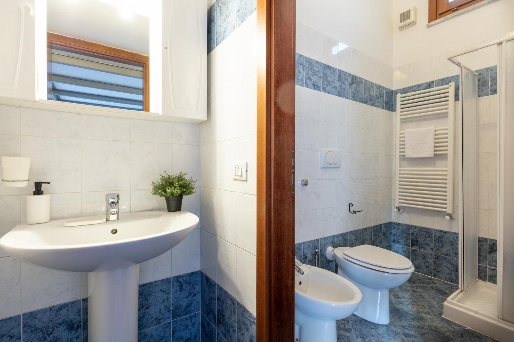 Four Shades Of Pisa Apartments Экстерьер фото
