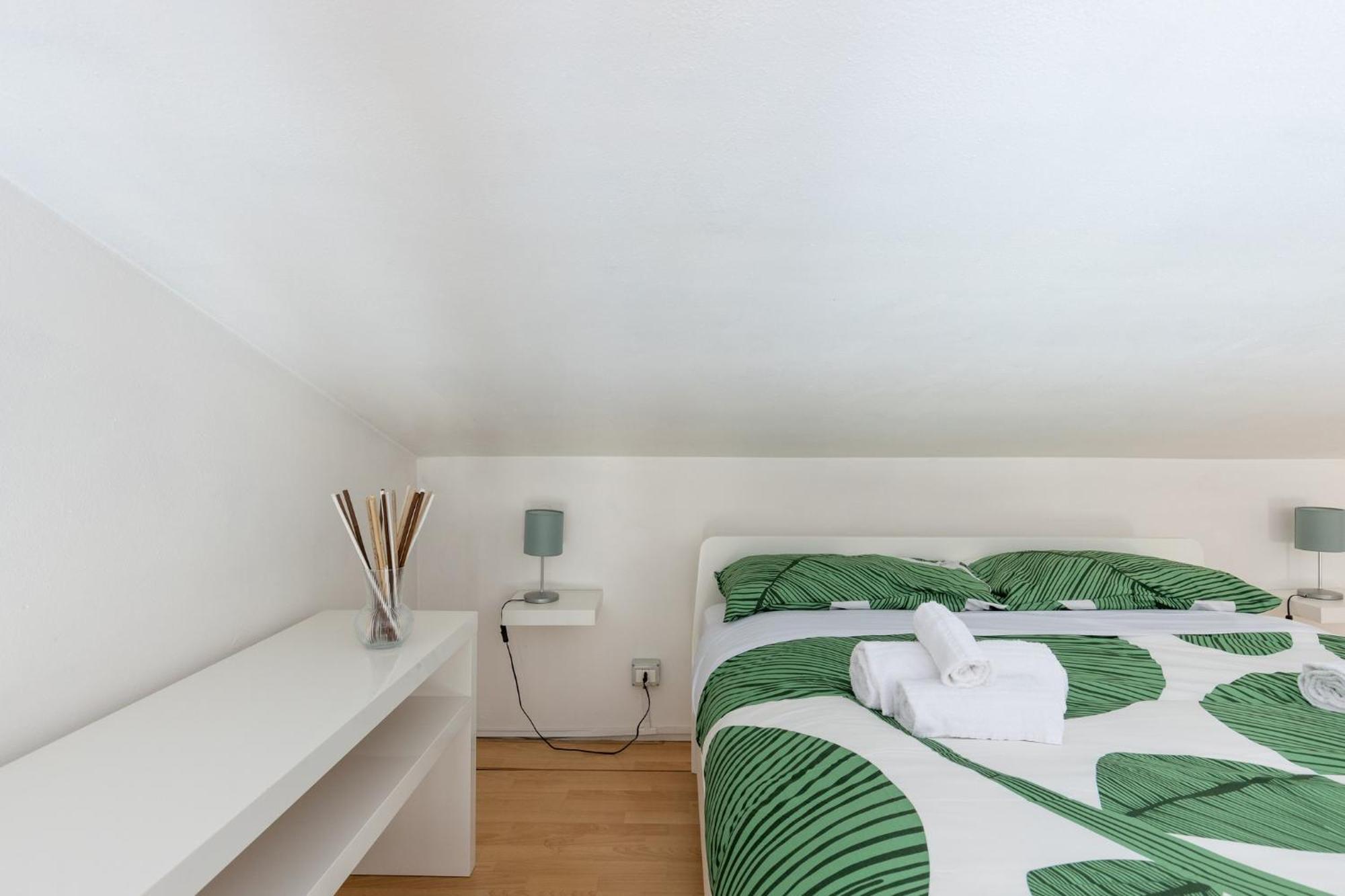 Four Shades Of Pisa Apartments Экстерьер фото