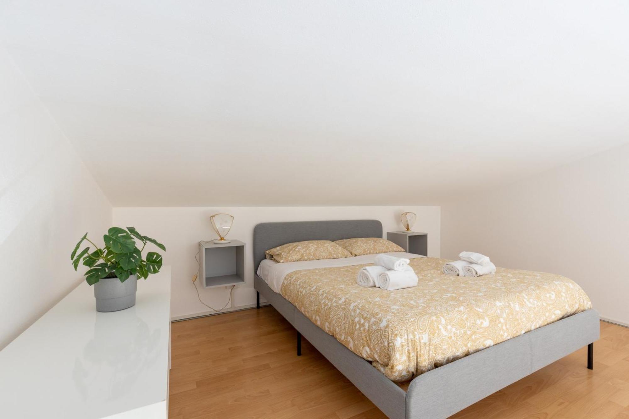 Four Shades Of Pisa Apartments Экстерьер фото